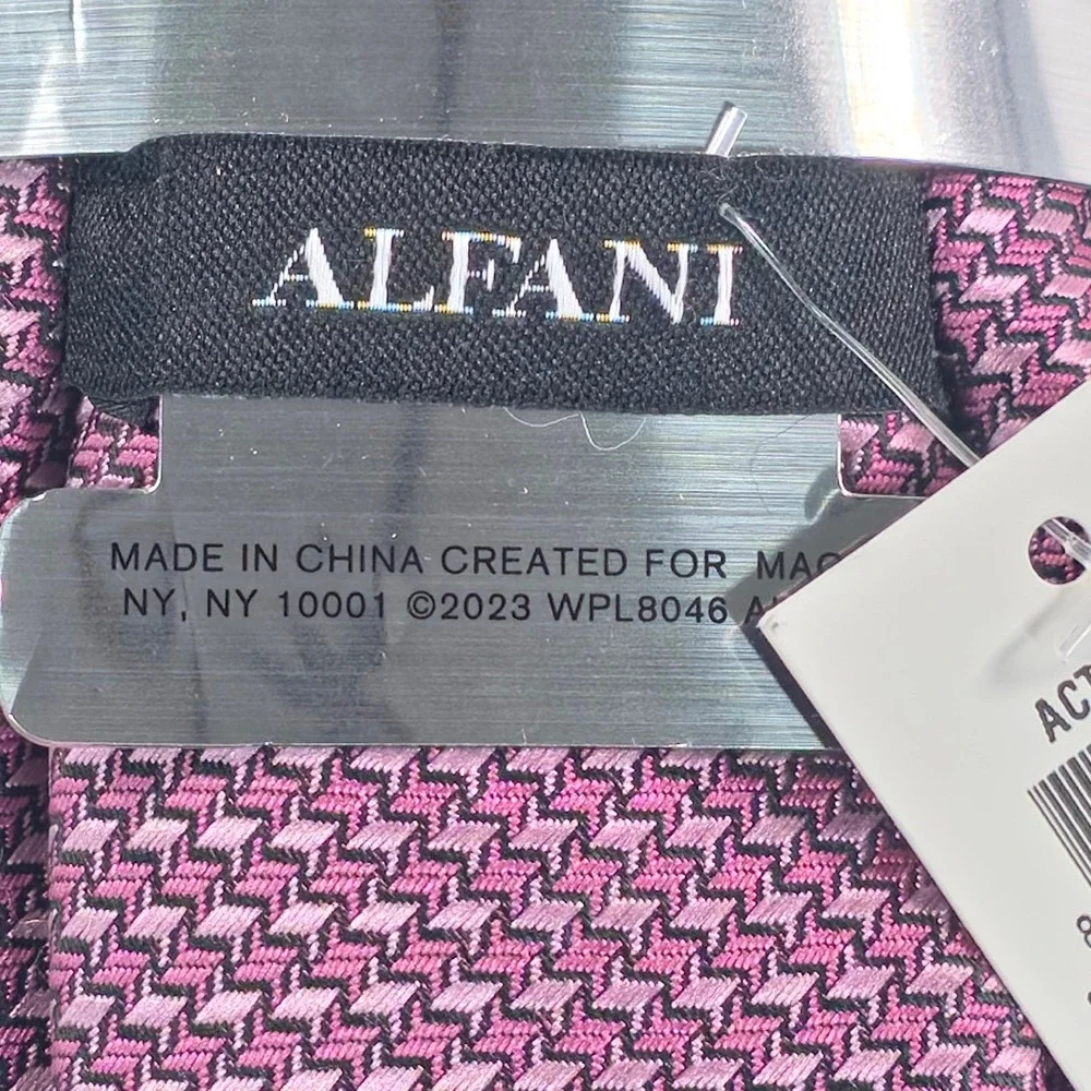 Alfani Mens Tie One Size Pink Textured Acton Mini Micro-Geometric Necktie NWT